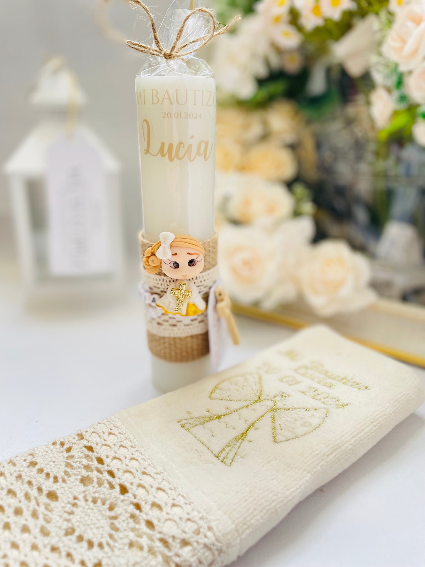 Pack Bautizo 5 (cirio+toalla+24recuerdos minivelas)