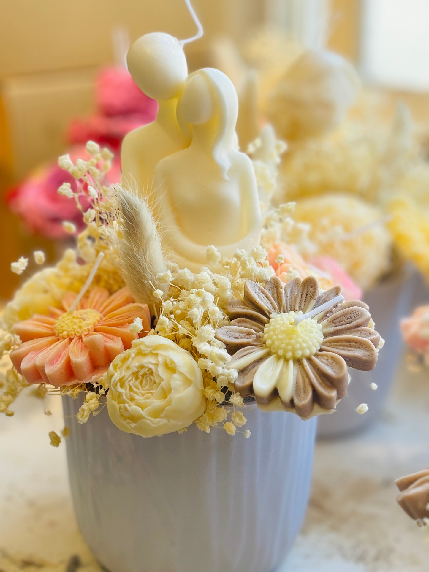 Arreglo floral velas pareja aromático