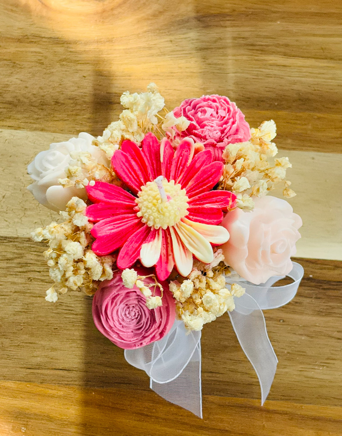 PACK 12 VELAS MACETAS CUADRADAS +. FLORES EN VELAS Y MARGARITA + TARJETA PERSONALIZADA. AROMÁTICA